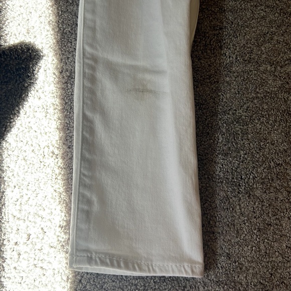 Hollister White Ripped Jeans Size 5R - Picture 3 of 4